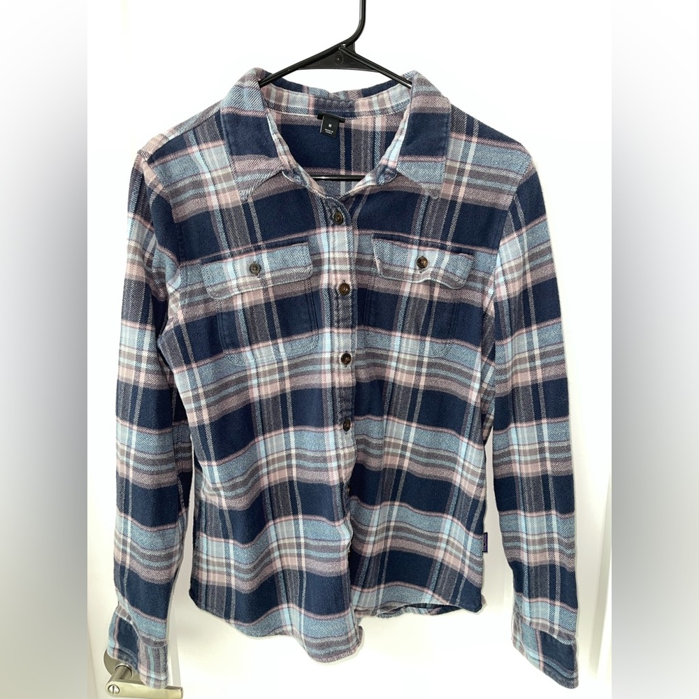 Patagonia Plaid Casual Button Down Shirt